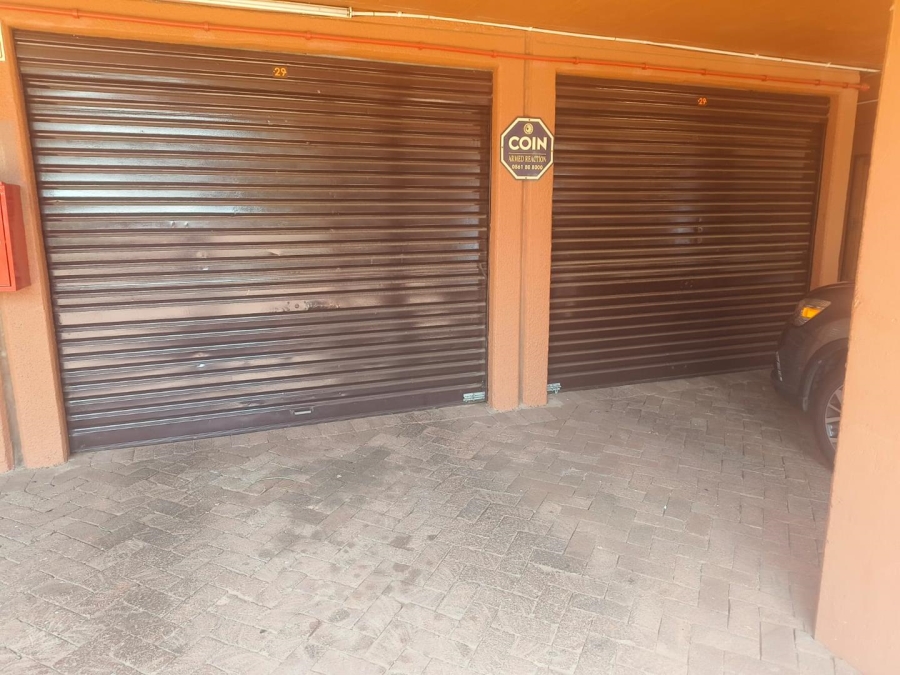 To Let 3 Bedroom Property for Rent in Weavind Park Gauteng