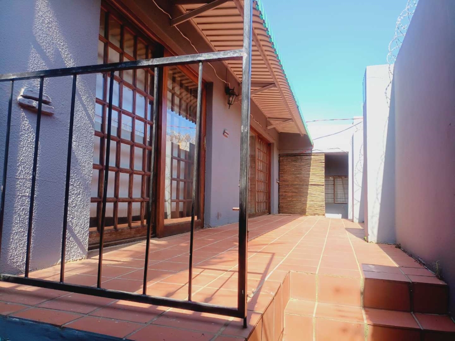 18 Bedroom Property for Sale in Hurst Hill Gauteng
