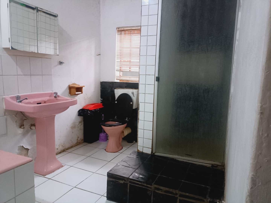 18 Bedroom Property for Sale in Hurst Hill Gauteng