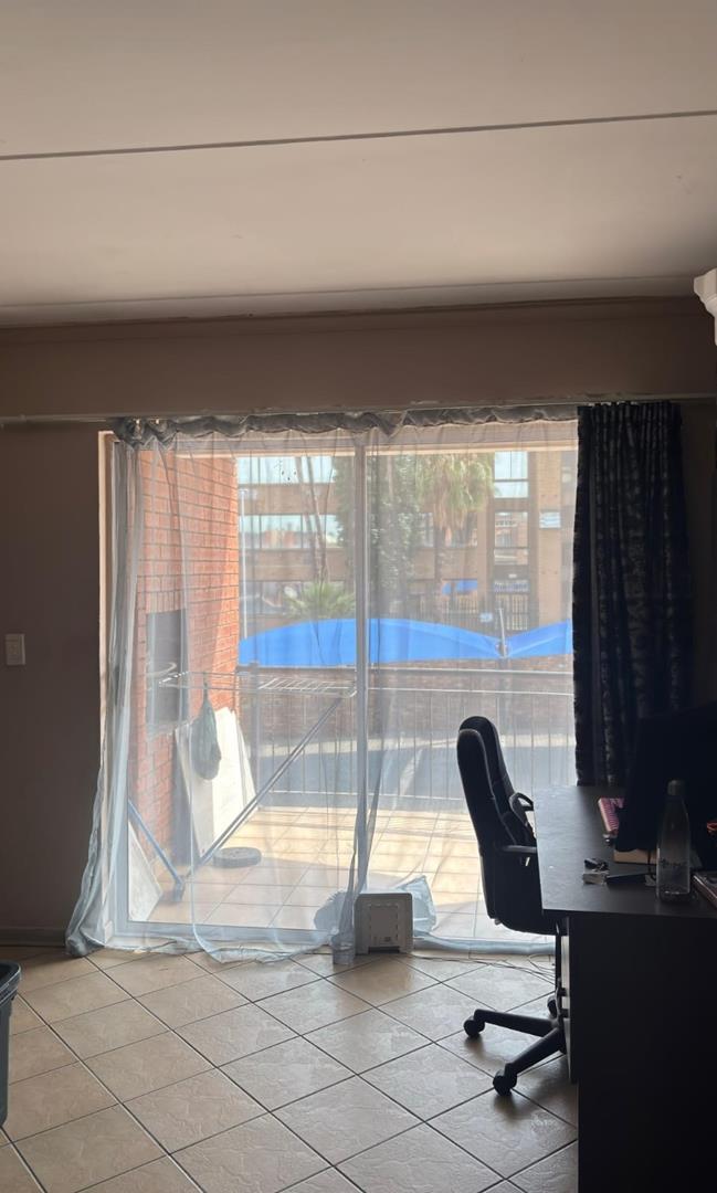 2 Bedroom Property for Sale in Halfway House Gauteng