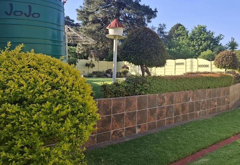 3 Bedroom Property for Sale in Birch Acres Gauteng