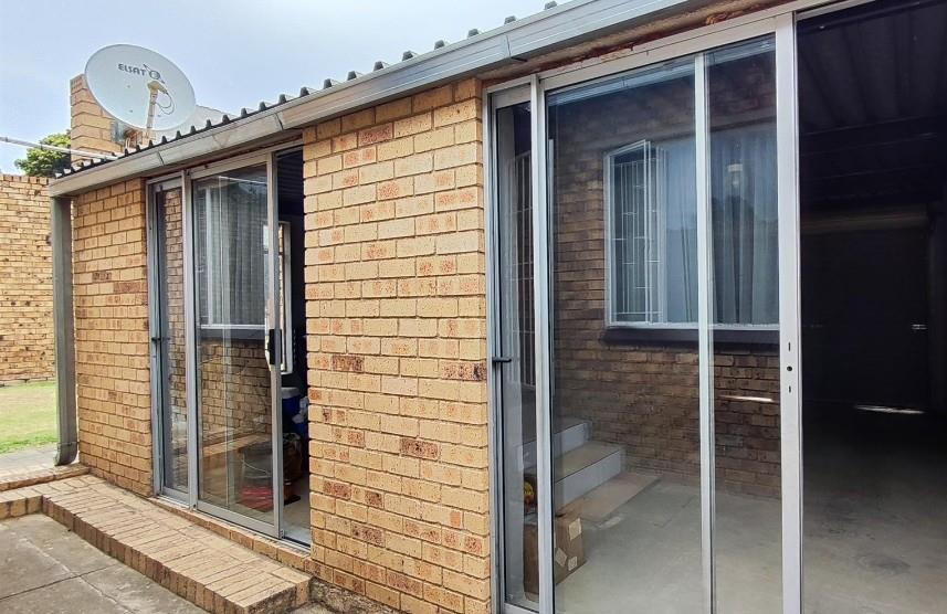 2 Bedroom Property for Sale in Terenure Gauteng