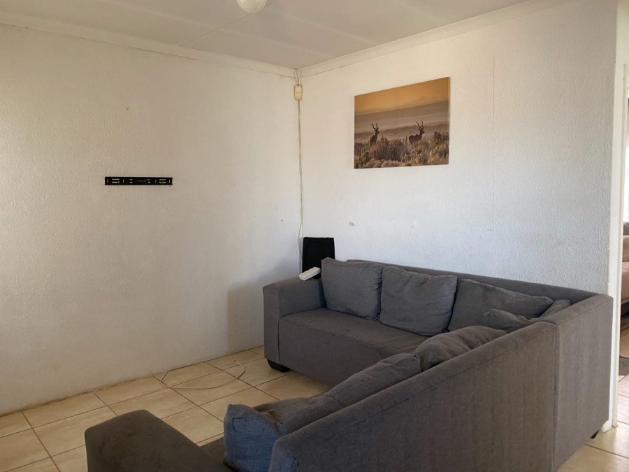 To Let 2 Bedroom Property for Rent in Groblerpark Gauteng