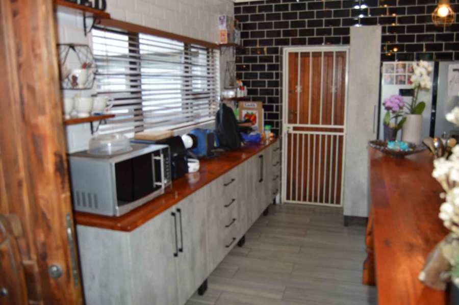 3 Bedroom Property for Sale in Florentia Gauteng