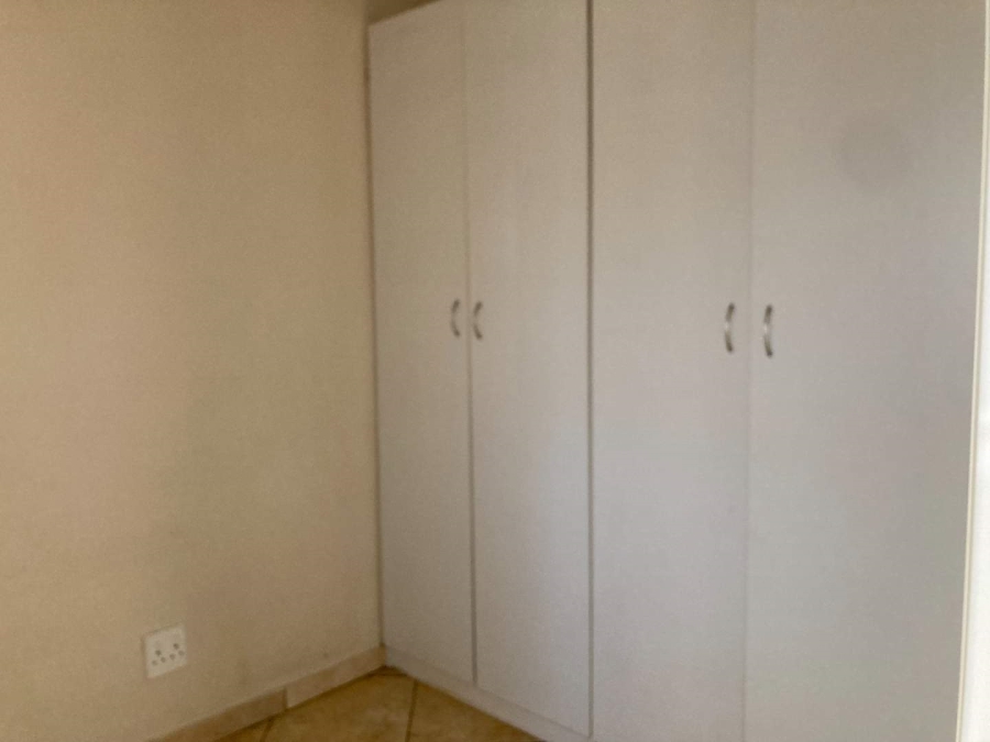 2 Bedroom Property for Sale in Jabulani Gauteng