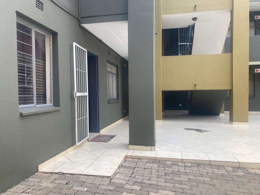 2 Bedroom Property for Sale in Jabulani Gauteng