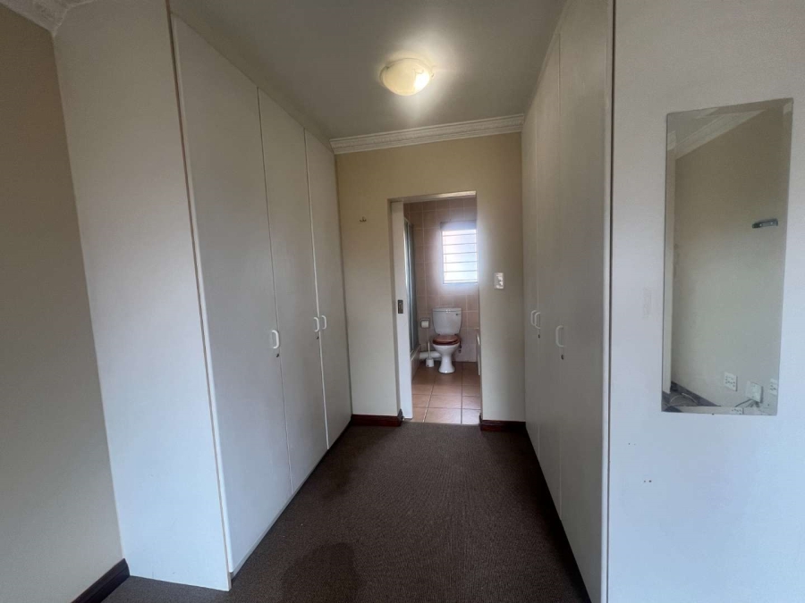 To Let 4 Bedroom Property for Rent in Lonehill Gauteng