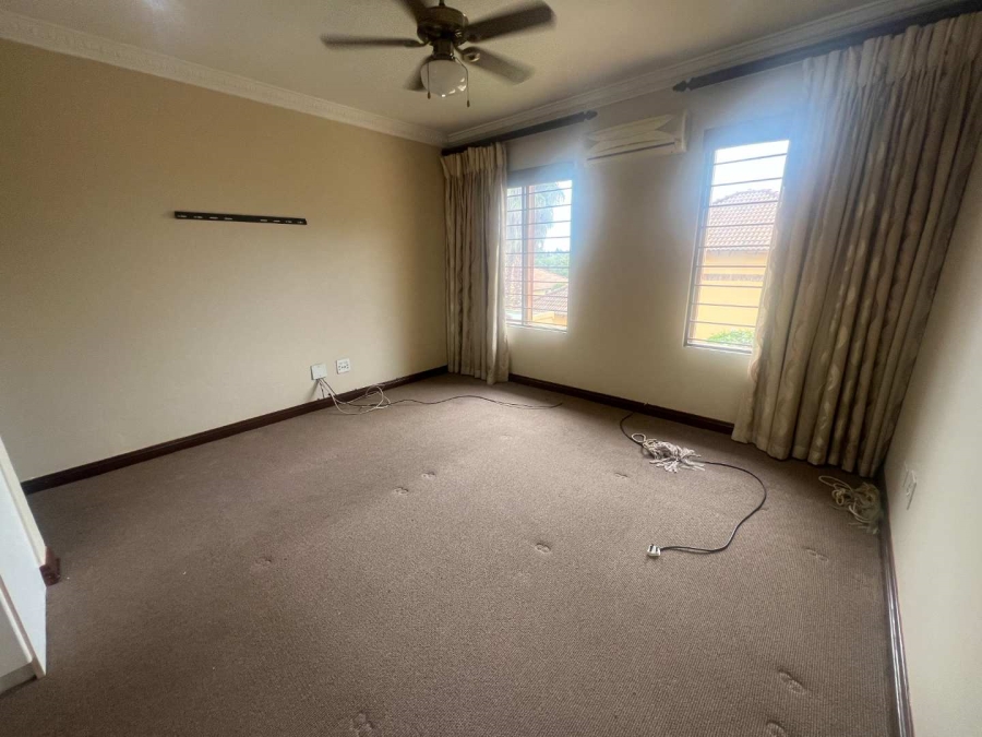 To Let 4 Bedroom Property for Rent in Lonehill Gauteng