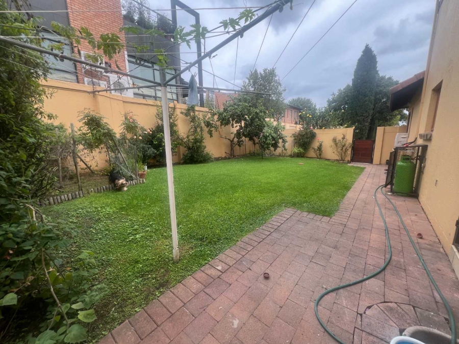 To Let 4 Bedroom Property for Rent in Lonehill Gauteng