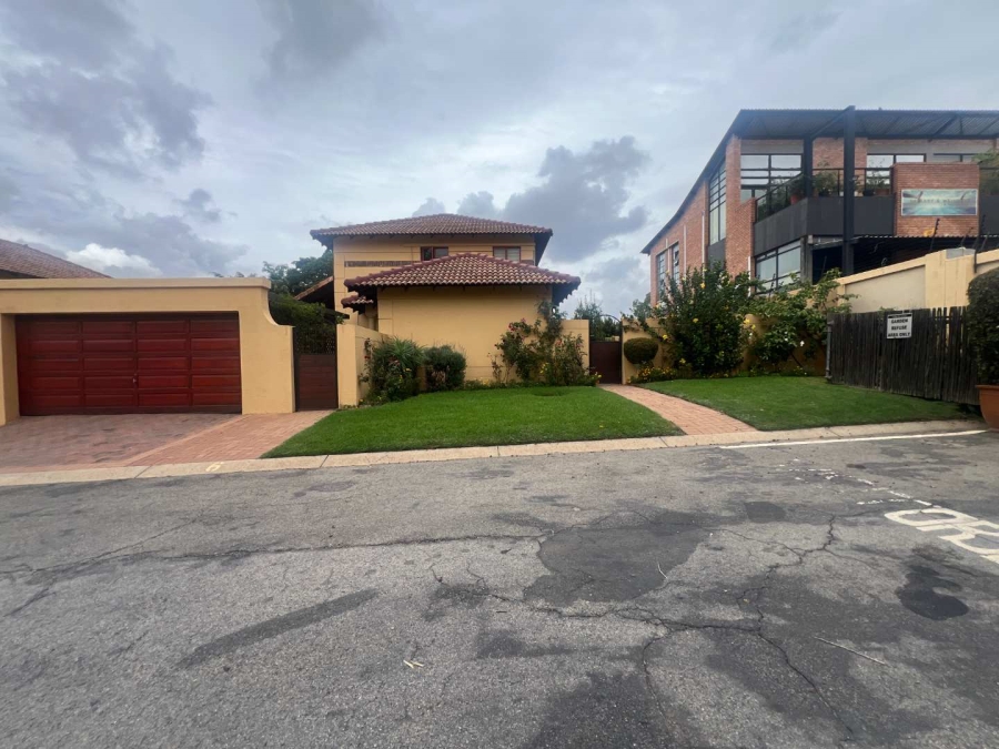 To Let 4 Bedroom Property for Rent in Lonehill Gauteng