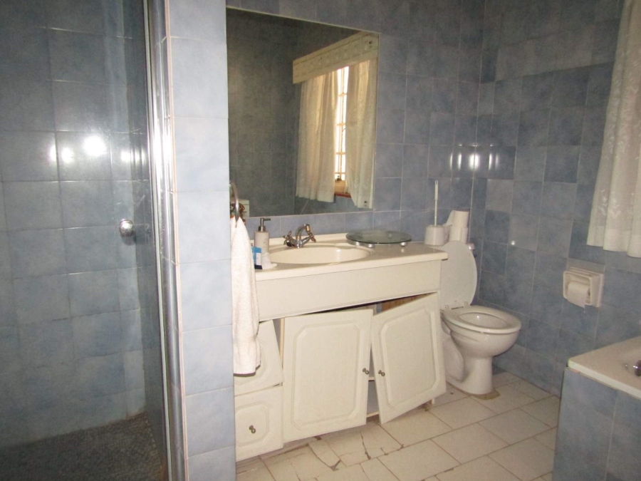 6 Bedroom Property for Sale in Houghton Gauteng