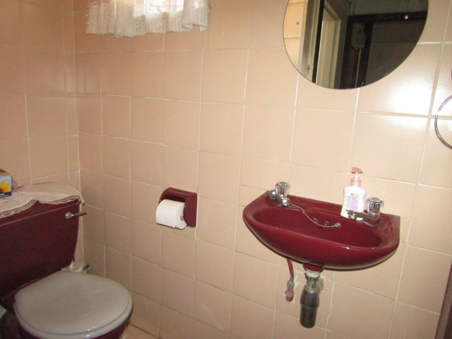 6 Bedroom Property for Sale in Houghton Gauteng