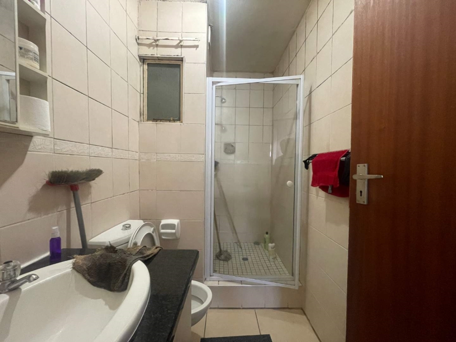 0 Bedroom Property for Sale in Hillcrest Gauteng