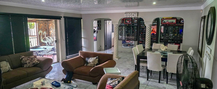 4 Bedroom Property for Sale in Duncanville Gauteng