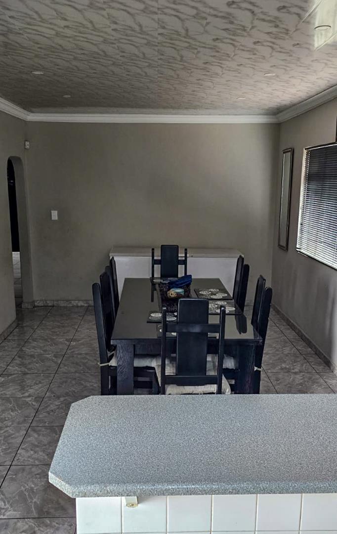 4 Bedroom Property for Sale in Duncanville Gauteng