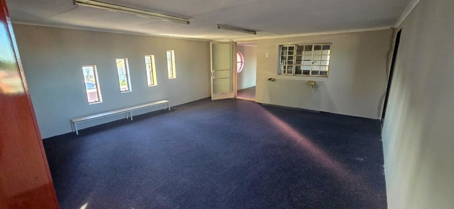 4 Bedroom Property for Sale in Duncanville Gauteng