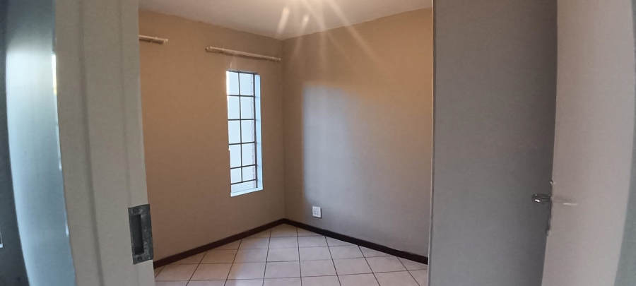 3 Bedroom Property for Sale in Equestria Gauteng