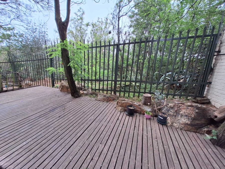 To Let 1 Bedroom Property for Rent in Westdene Gauteng