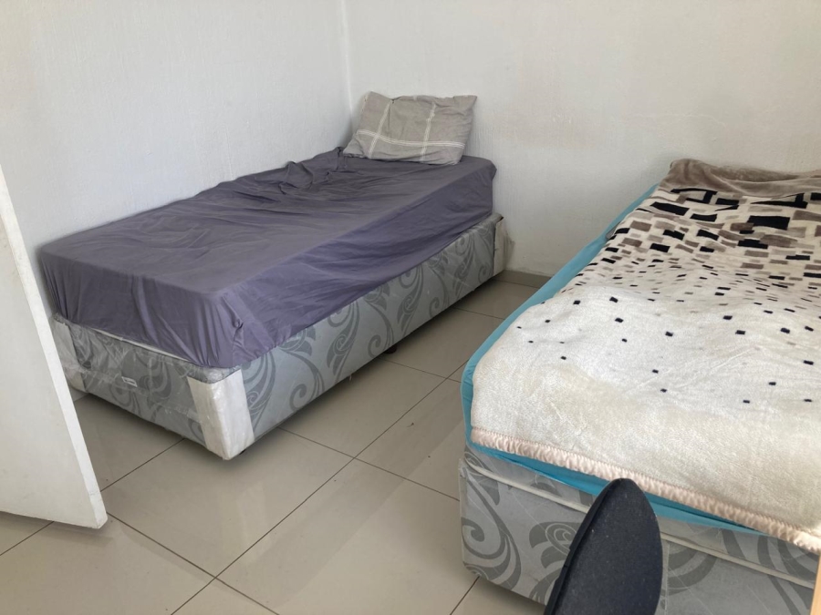 4 Bedroom Property for Sale in Wilro Park Gauteng