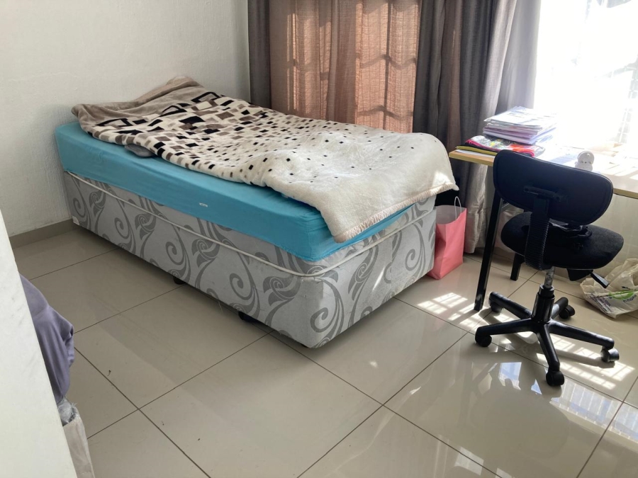 4 Bedroom Property for Sale in Wilro Park Gauteng