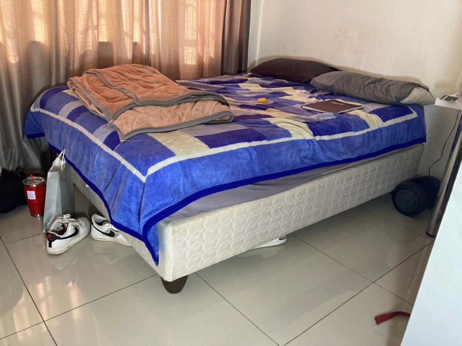 4 Bedroom Property for Sale in Wilro Park Gauteng