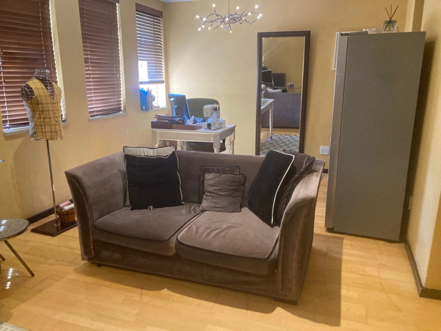 1 Bedroom Property for Sale in Johannesburg Central Gauteng