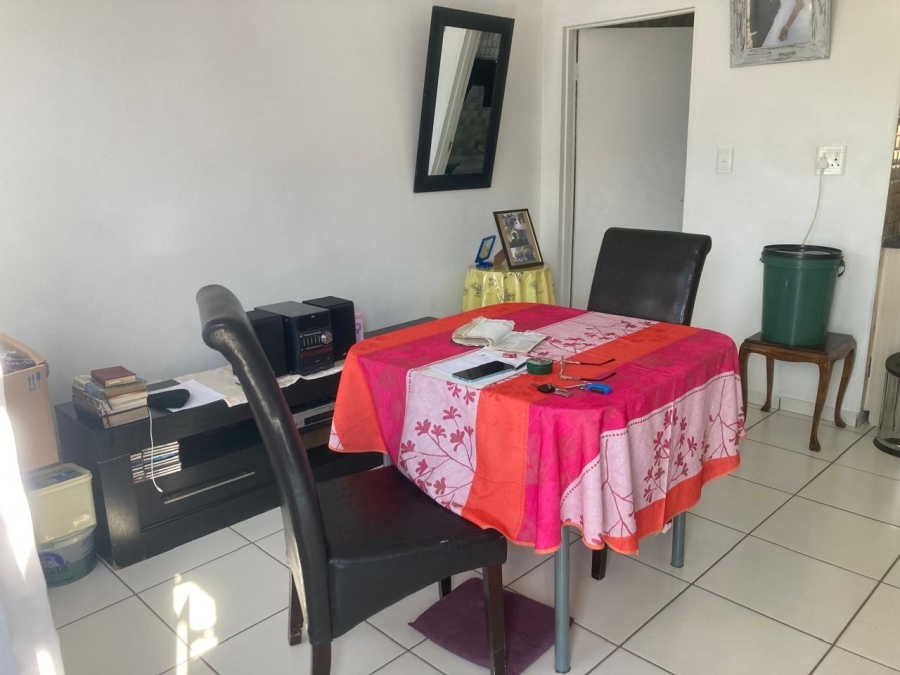 2 Bedroom Property for Sale in Fleurhof Gauteng