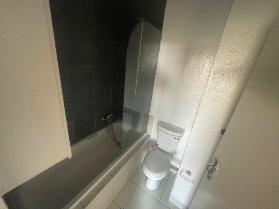 To Let 2 Bedroom Property for Rent in Kempton Park Central Gauteng