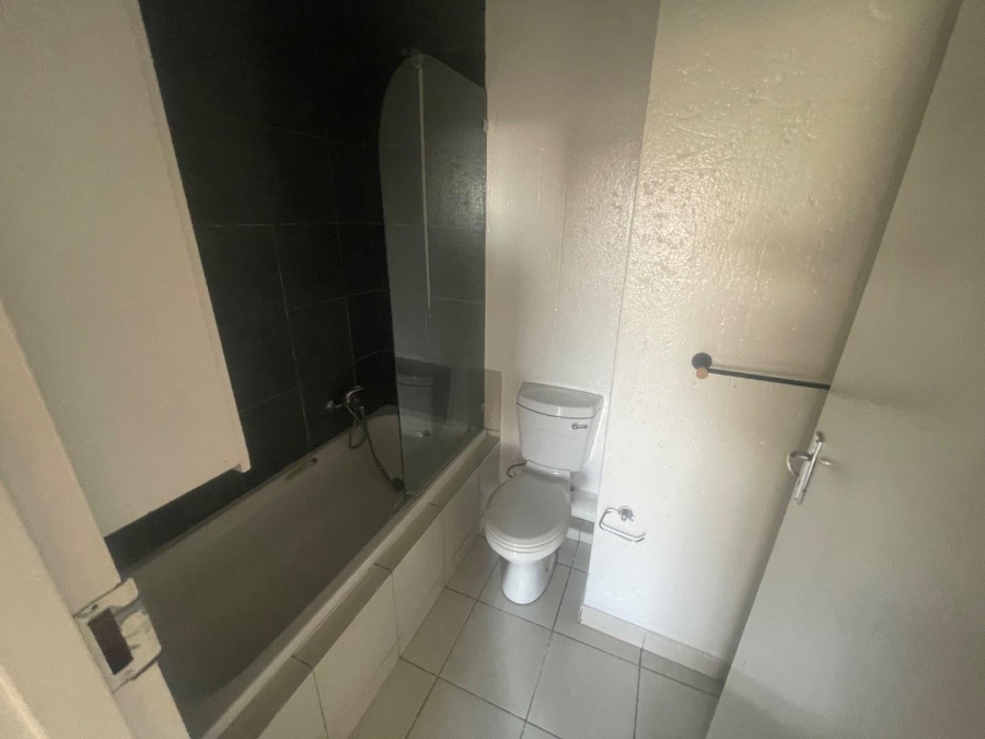 To Let 2 Bedroom Property for Rent in Kempton Park Central Gauteng