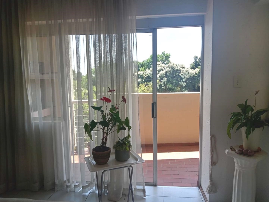 To Let 2 Bedroom Property for Rent in Glenhazel Gauteng