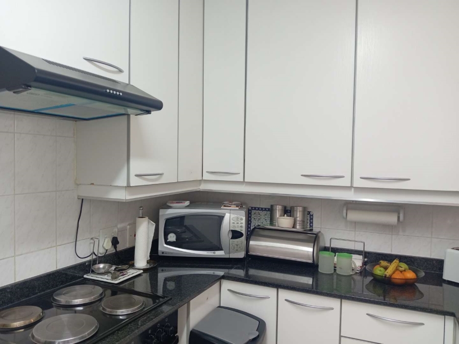 To Let 2 Bedroom Property for Rent in Glenhazel Gauteng