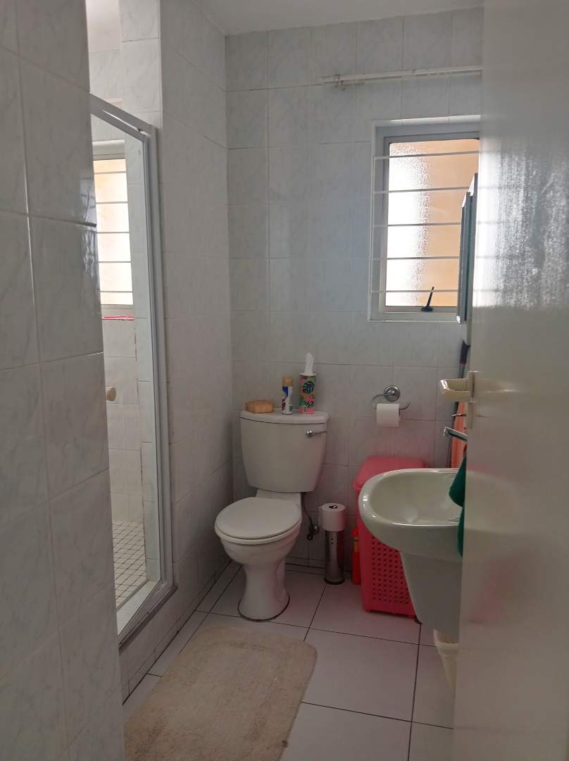 To Let 2 Bedroom Property for Rent in Glenhazel Gauteng