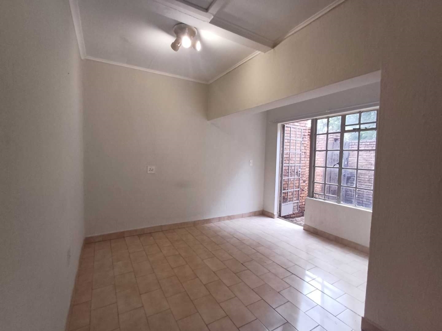 To Let 1 Bedroom Property for Rent in Melrose Gauteng