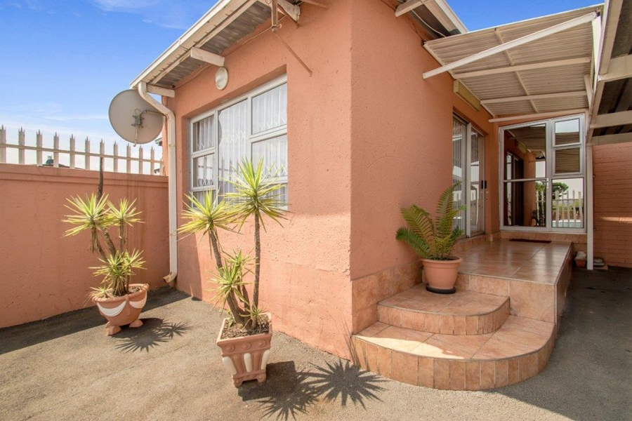 3 Bedroom Property for Sale in Westbury Gauteng