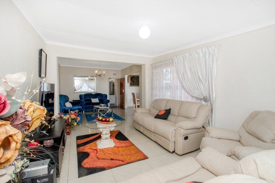 3 Bedroom Property for Sale in Westbury Gauteng