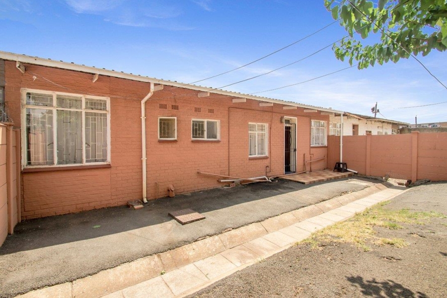 3 Bedroom Property for Sale in Westbury Gauteng