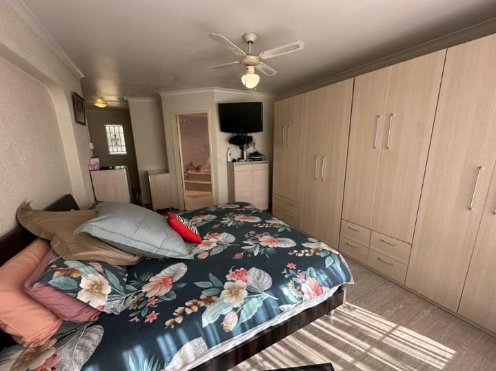 3 Bedroom Property for Sale in Winchester Hills Ext 3 Gauteng