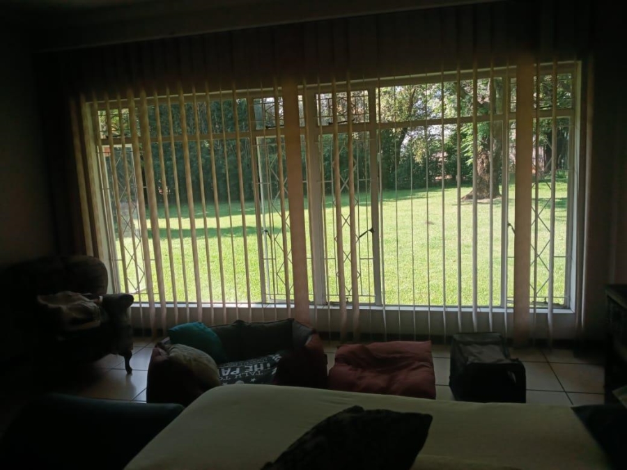 To Let 3 Bedroom Property for Rent in Glen Donald A H Gauteng