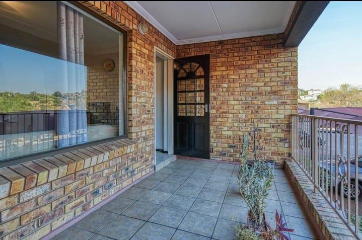 2 Bedroom Property for Sale in Winchester Hills Gauteng