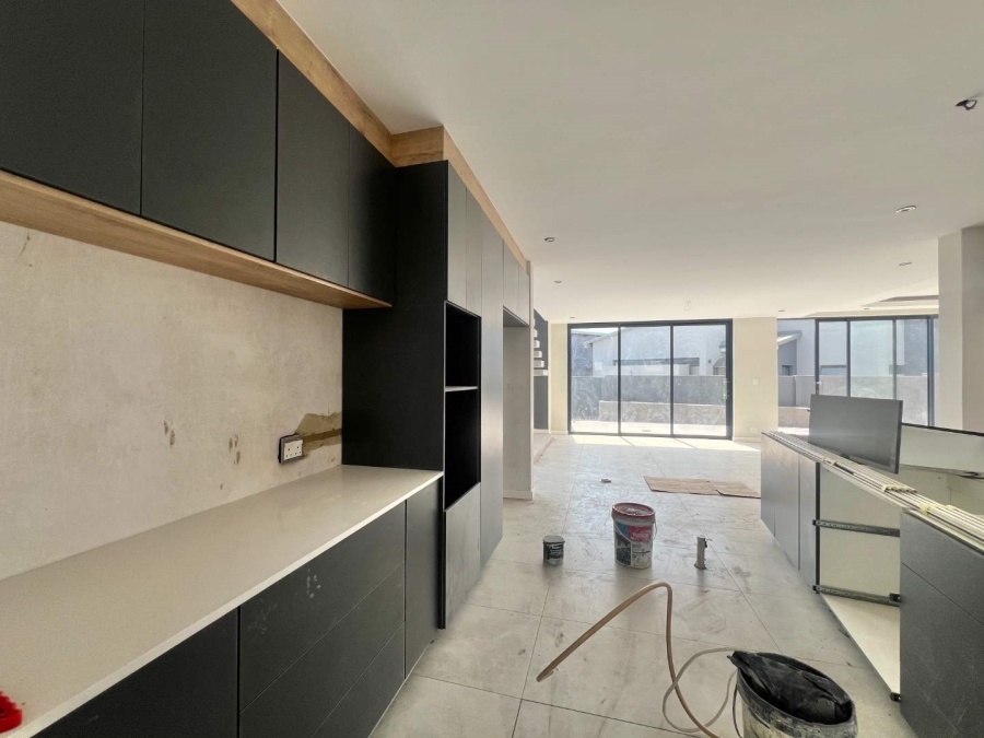 4 Bedroom Property for Sale in Roodeplaat Gauteng