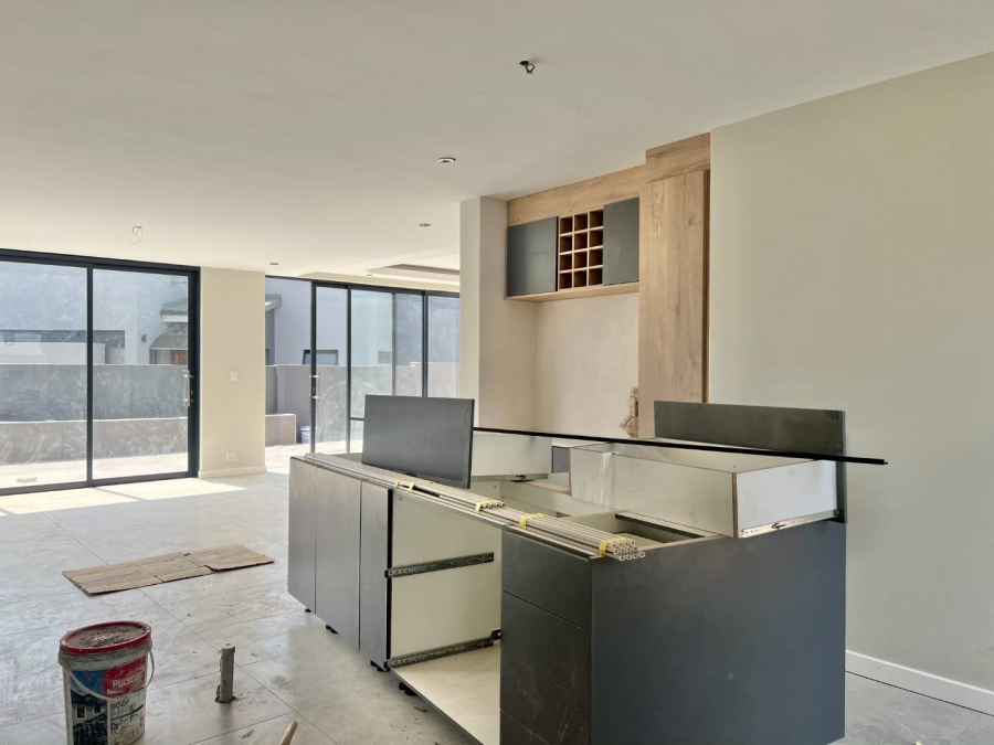 4 Bedroom Property for Sale in Roodeplaat Gauteng
