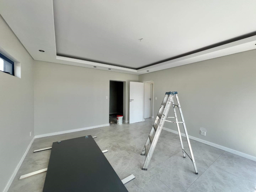 4 Bedroom Property for Sale in Roodeplaat Gauteng