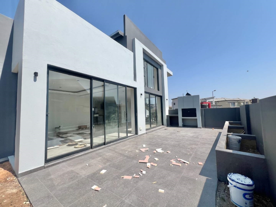 4 Bedroom Property for Sale in Roodeplaat Gauteng