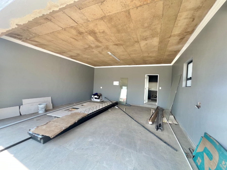 4 Bedroom Property for Sale in Roodeplaat Gauteng