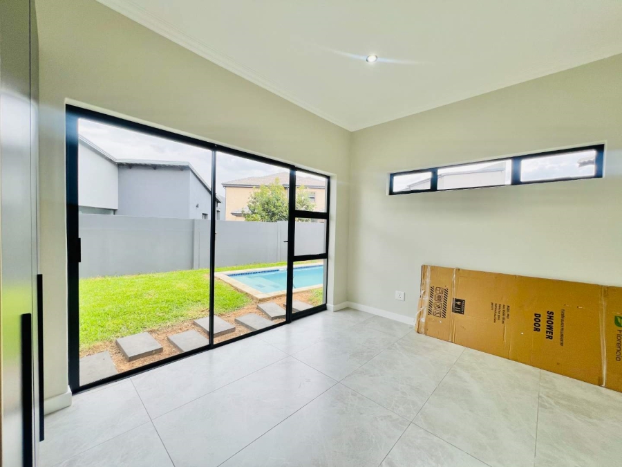 4 Bedroom Property for Sale in Roodeplaat Gauteng