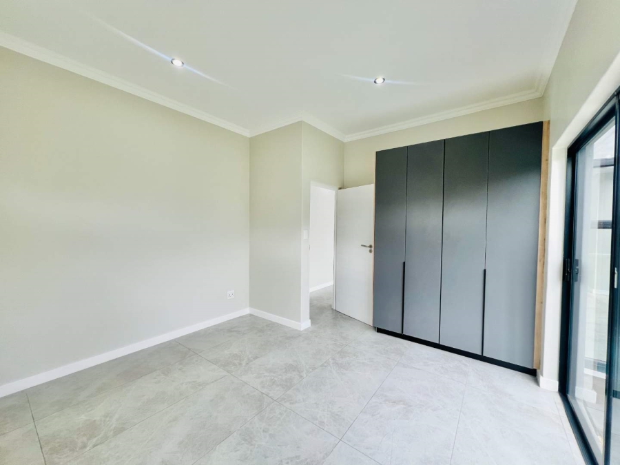 4 Bedroom Property for Sale in Roodeplaat Gauteng