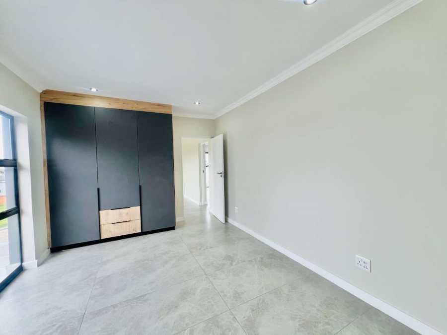 4 Bedroom Property for Sale in Roodeplaat Gauteng