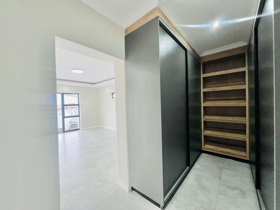 4 Bedroom Property for Sale in Roodeplaat Gauteng