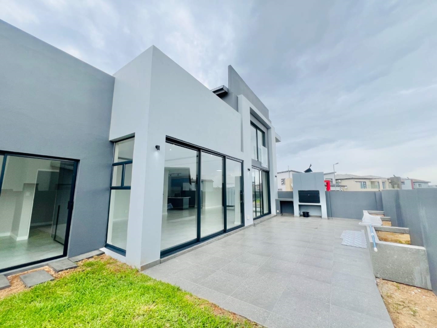 4 Bedroom Property for Sale in Roodeplaat Gauteng