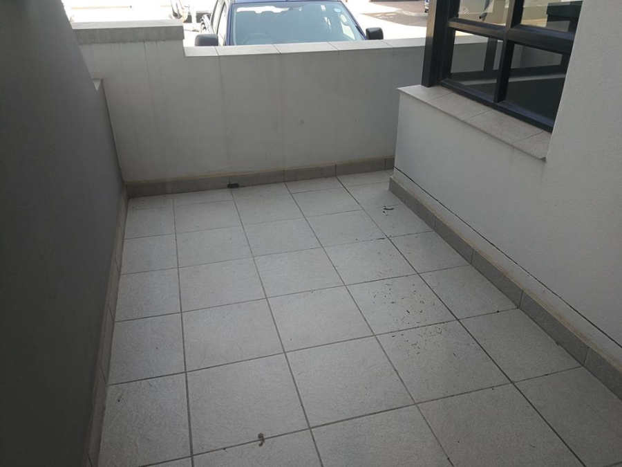 To Let 1 Bedroom Property for Rent in Rivonia Gauteng